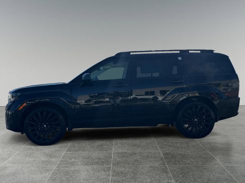 New 2025 Hyundai Santa Fe Calligraphy image 2