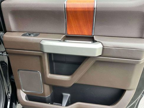 Used 2018 Ford F150 King Ranch w/ Equipment Group 601A Luxury image 17