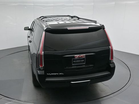 Used 2019 GMC Yukon XL SLT w/ Open Road Package image 39