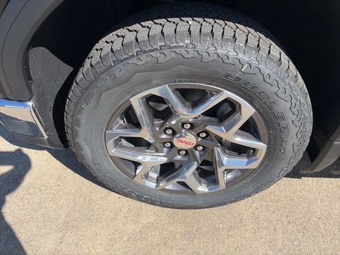 New 2026 GMC Sierra 1500 SLT w/ SLT Premium Plus Package image 10