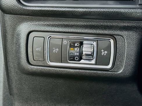 Used 2022 Lincoln Corsair Reserve w/ Equipment Group 201A AWD/4WD image 13