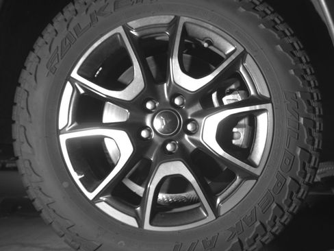 Used 2025 Jeep Compass Trailhawk AWD/4WD image 13