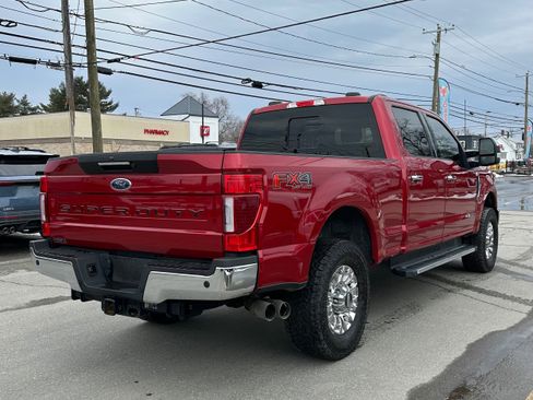 Used 2022 Ford F350 Lariat w/ Lariat Ultimate Package image 3