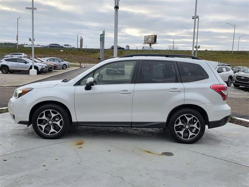 Used 2014 Subaru Forester 2.0XT Touring image 6