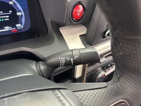 Used 2024 Toyota Tacoma TRD Sport AWD/4WD image 22