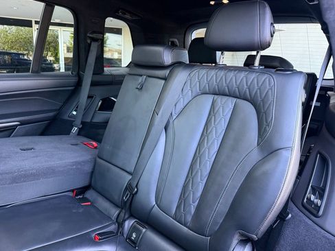 Used 2024 BMW X7 M60i w/ Executive Package AWD/4WD image 13