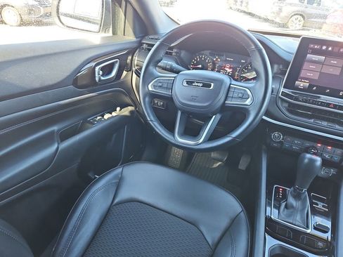 Used 2022 Jeep Compass Altitude w/ Convenience Group image 11