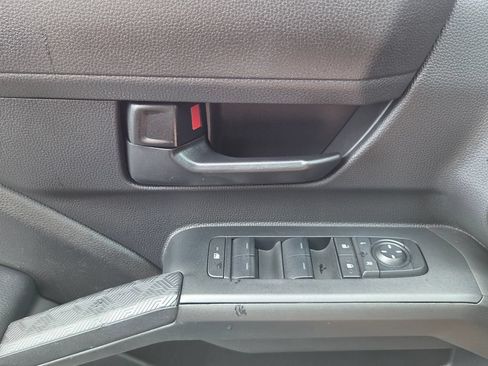 Used 2024 Toyota Tacoma SR5 RWD image 26