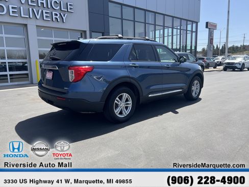 Used 2020 Ford Explorer XLT w/ Class III Trailer Tow Package AWD/4WD image 9
