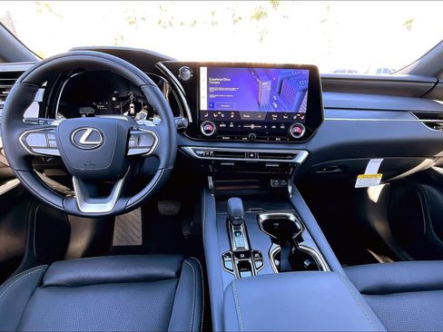 New 2026 Lexus RX 450h Luxury AWD/4WD image 5