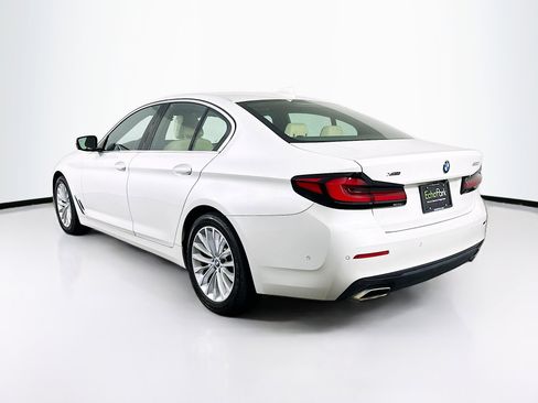 Used 2023 BMW 530i xDrive w/ Premium Package image 5