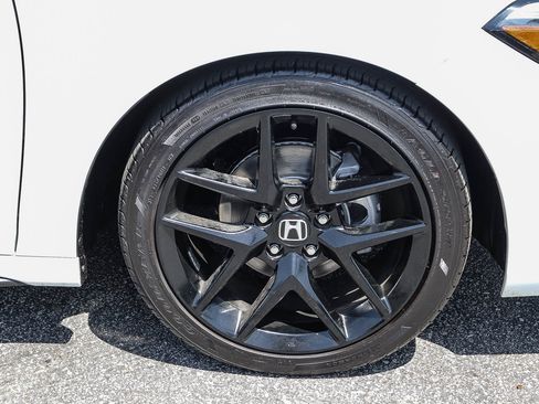 Certified 2024 Honda Civic Sport image 7