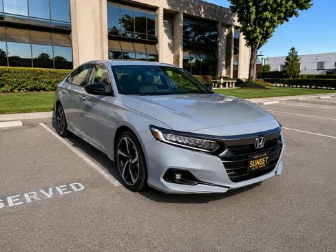 Used 2022 Honda Accord Sport image 5