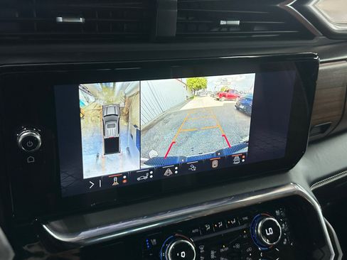 Certified 2025 GMC Sierra 1500 Denali Ultimate AWD/4WD image 15