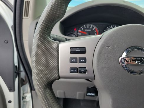 Certified 2019 Nissan Frontier S image 22
