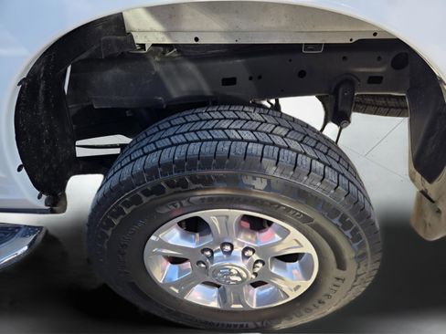 Used 2024 RAM 2500 Big Horn w/ Bed Utility Group image 27