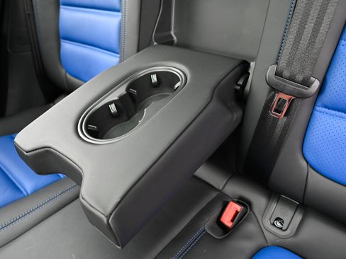 Used 2023 Porsche Macan GTS AWD/4WD image 38