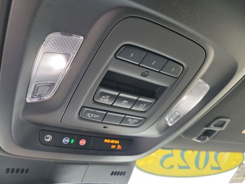 Used 2025 Cadillac CT5 Sport image 19