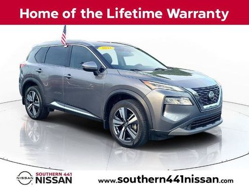 Certified 2021 Nissan Rogue SL w/ Premium Package FWD image 1