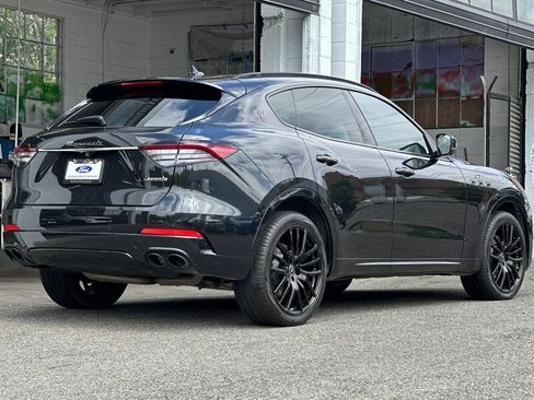 Used 2022 Maserati Levante GT image 4