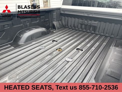 Used 2025 GMC Sierra 2500 AT4 image 8