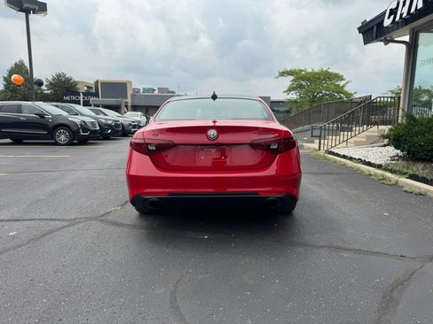 Used 2019 Alfa Romeo Giulia Ti w/ Nero Edizione AWD/4WD image 6