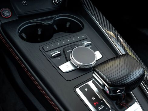 Used 2018 Audi RS 5 w/ Dynamic Package image 25