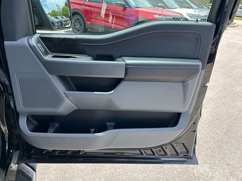 Used 2022 Ford F150 XLT w/ Equipment Group 302A High image 34