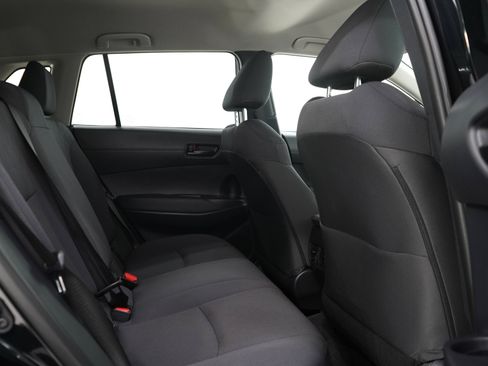 Used 2024 Toyota Corolla Cross LE AWD/4WD image 12