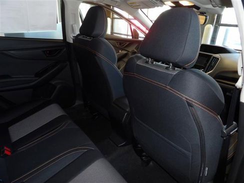 Used 2020 Subaru Crosstrek 2.0i Premium image 16