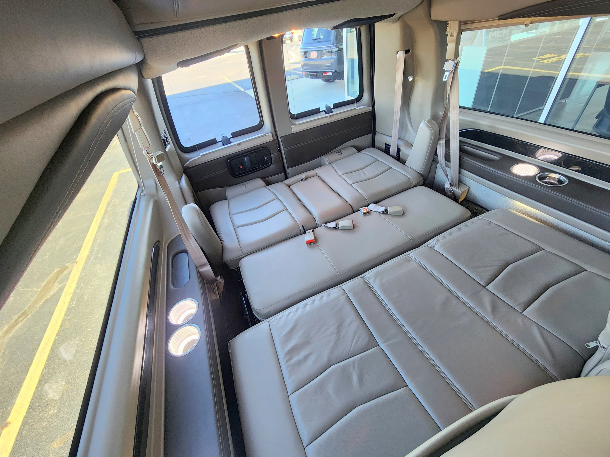 Used 2020 Chevrolet Express 2500 Extended w/ Enhanced Convenience Package RWD image 30