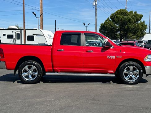 Used 2017 RAM 1500 Big Horn AWD/4WD image 3