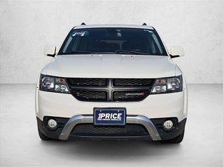 Used 2019 Dodge Journey Crossroad FWD video 2