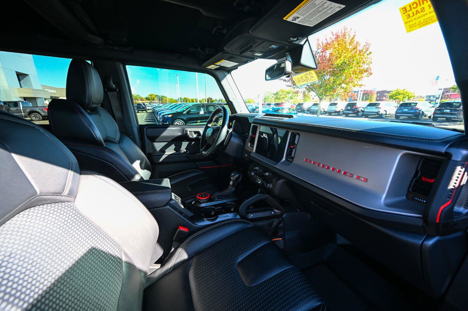 Used 2024 Ford Bronco Raptor w/ Interior Carbon Fiber Pack 6 AWD/4WD image 32