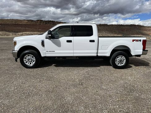 Used 2018 Ford F350 XLT w/ XLT Value Package image 5