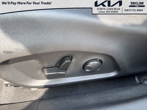 Used 2022 Jeep Compass Limited image 24