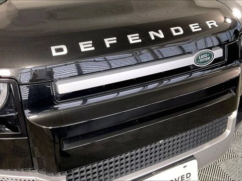 Used 2024 Land Rover Defender 110 SE AWD/4WD image 30