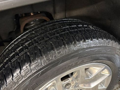 Used 2017 GMC Sierra 1500 SLT w/ SLT Premium Package image 12