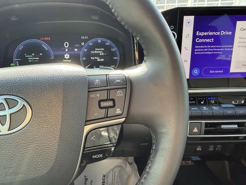 Certified 2025 Toyota Camry XSE w/ Premium Package image 23