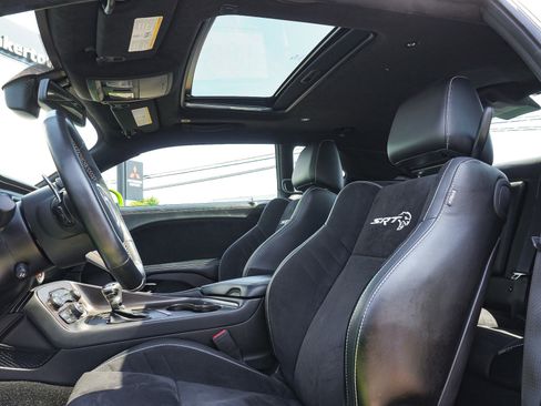 Used 2023 Dodge Challenger SRT Hellcat RWD image 34