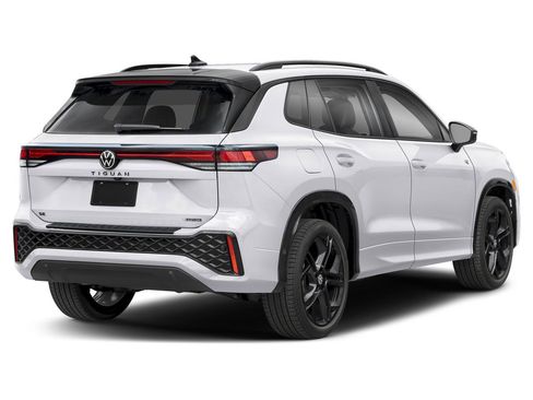 New 2026 Volkswagen Tiguan SE R-Line AWD/4WD image 23