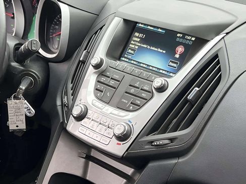 Used 2015 Chevrolet Equinox LT w/ Driver Convenience Package image 26