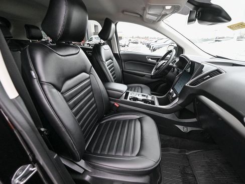 Certified 2024 Ford Edge SEL w/ Convenience Package image 26