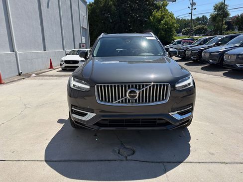 Used 2024 Volvo XC90 T8 Plus w/ Protection Package Premier AWD/4WD image 6
