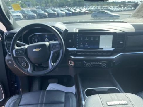 Used 2024 Chevrolet Silverado 2500 High Country w/ High Country Premium Package AWD/4WD image 17