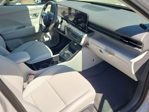 New 2026 Hyundai Kona SEL Premium AWD/4WD image 23