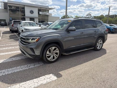 Certified 2023 Volkswagen Atlas SE w/ Panoramic Sunroof Package image 35