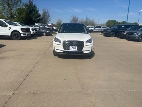 New 2026 Lincoln Corsair Reserve AWD/4WD image 11