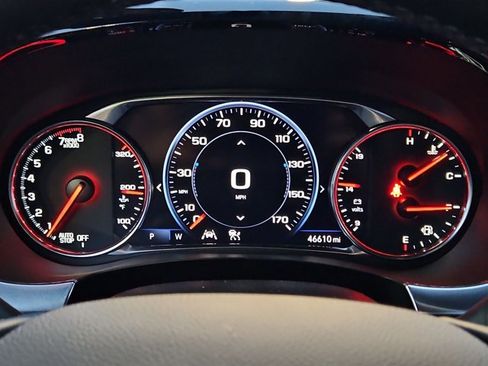 Used 2023 Chevrolet Traverse Premier w/ Redline Edition image 11