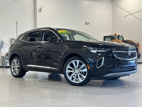 Used 2023 Buick Envision Avenir AWD/4WD image 2